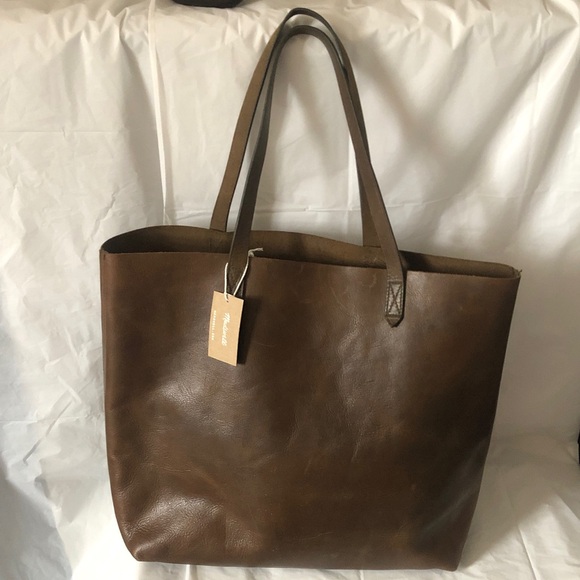 Madewell Handbags - Madewell brown leather tote inner side zip pocket 14” x 14” x 6” NWTags